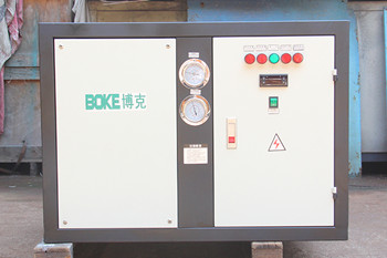 為什么工業(yè)冷水機(jī)會(huì)出現(xiàn)跑油現(xiàn)象？