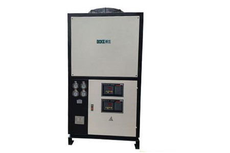 怎么測算工業(yè)冷水機的制冷情況？